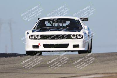 media/Oct-26-2025-CalClub SCCA (Sun) [[8ce1e69566]]/Group 4/Grapevine/